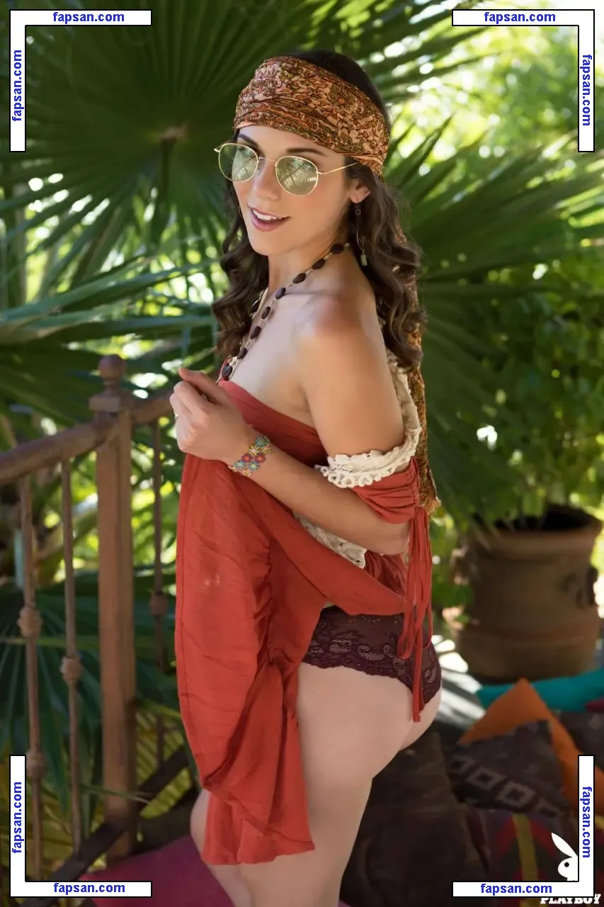 Elena Generi nude photo #0041 from OnlyFans