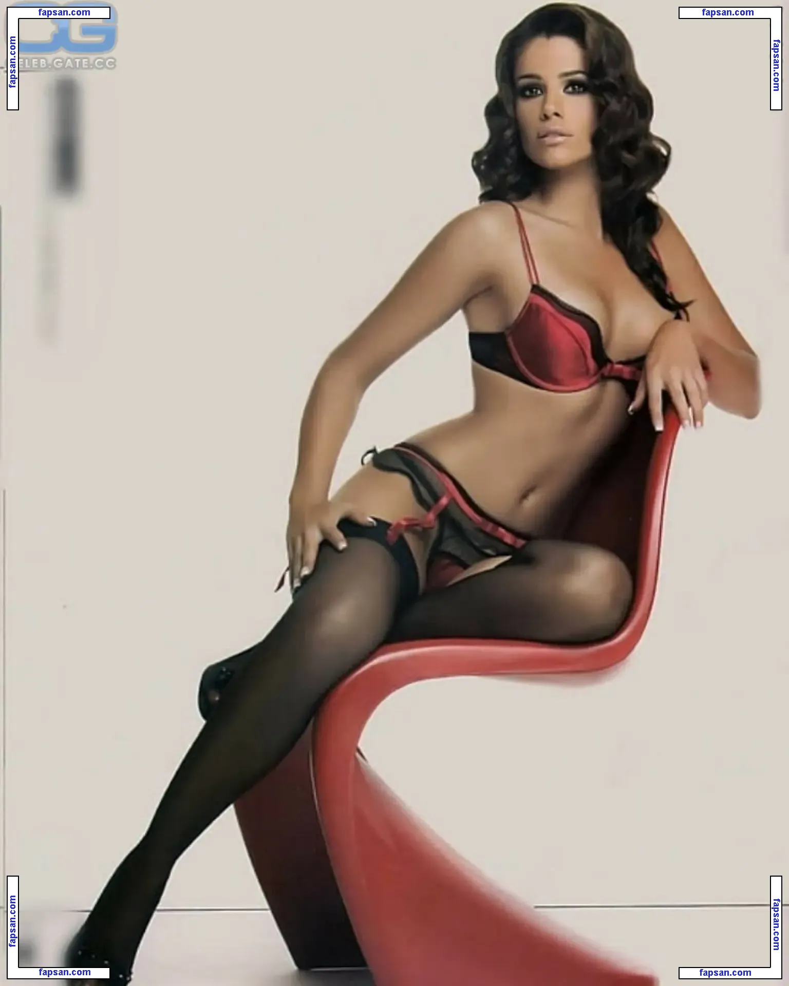 Elena Gonzalez голая фото #0010 с Онлифанс