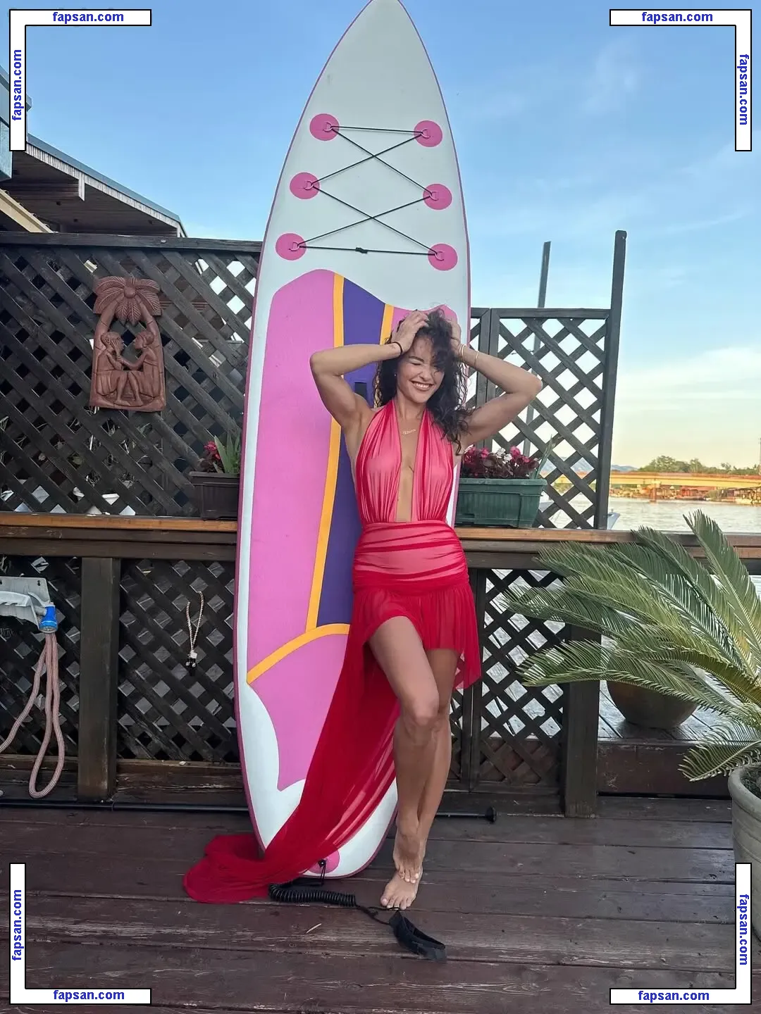 Elena Ora nude photo #0032 from OnlyFans