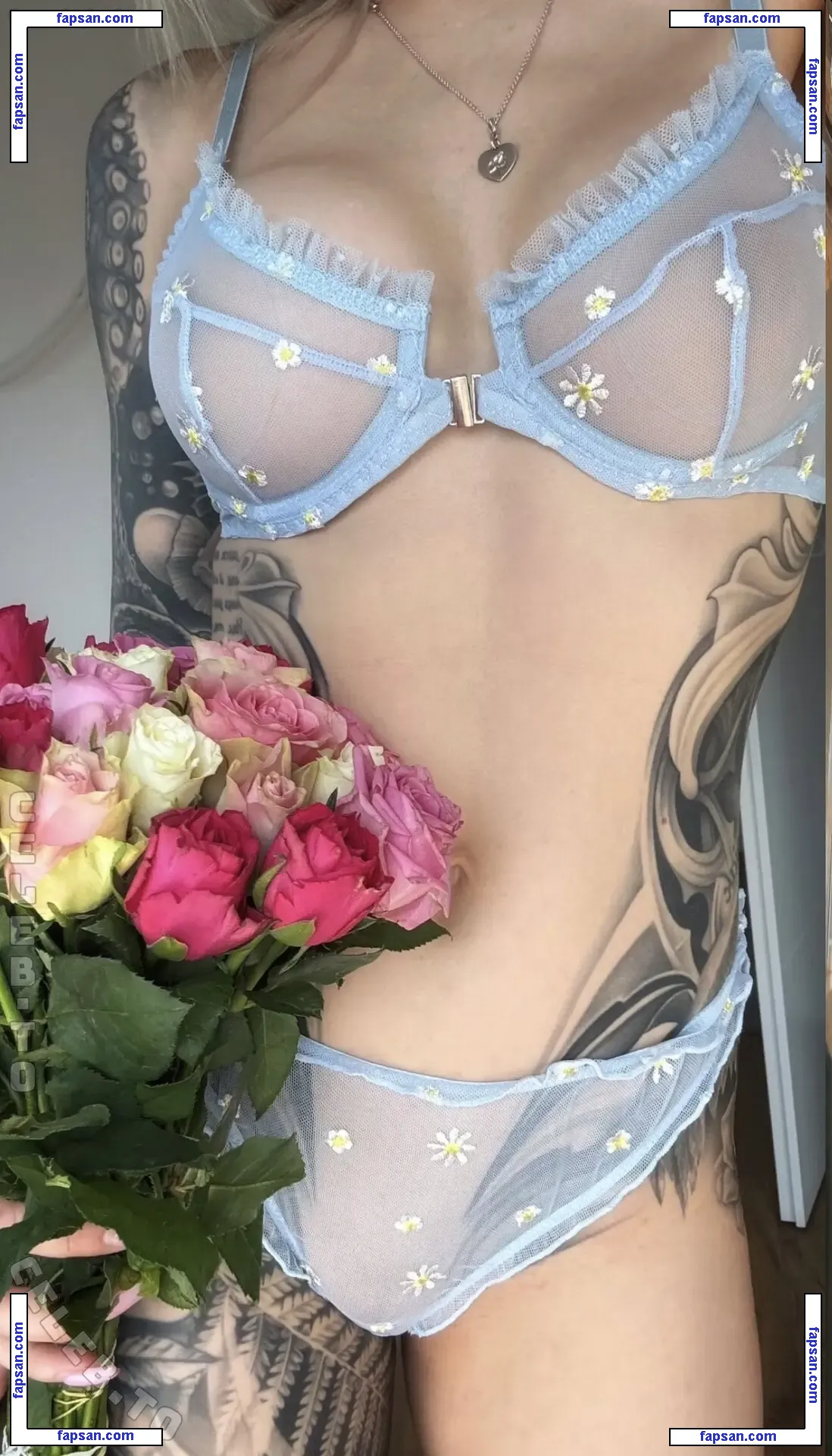 Elena_tight nude photo #0010 from OnlyFans