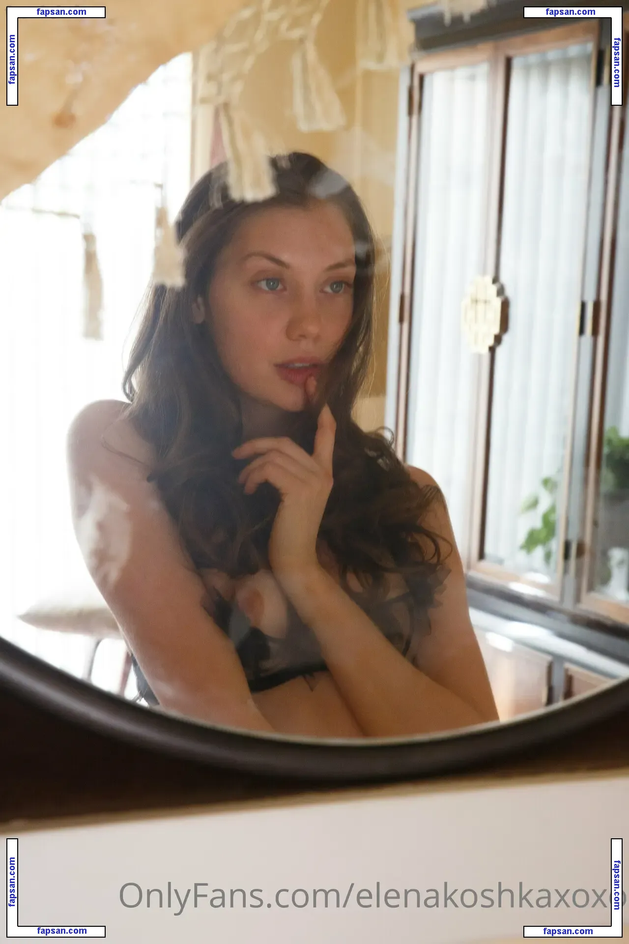 elenakoshkaxoxo nude photo #0044 from OnlyFans