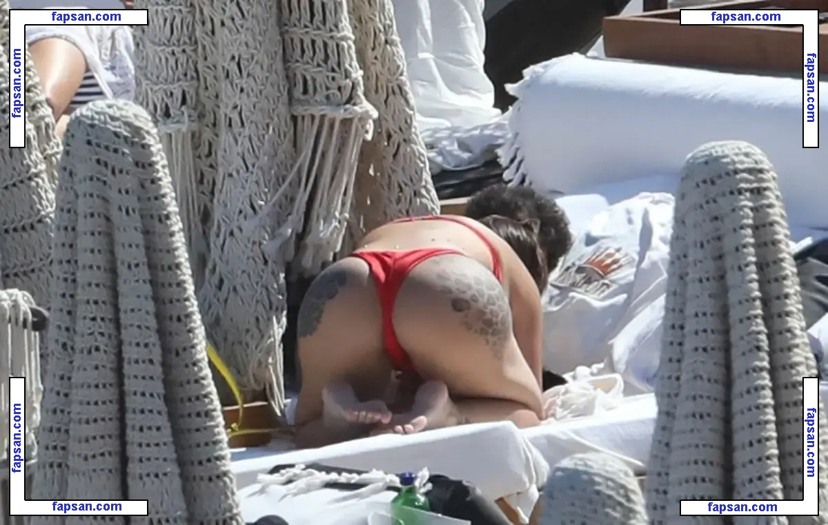 elettralamborghini голая фото #0001 с Онлифанс