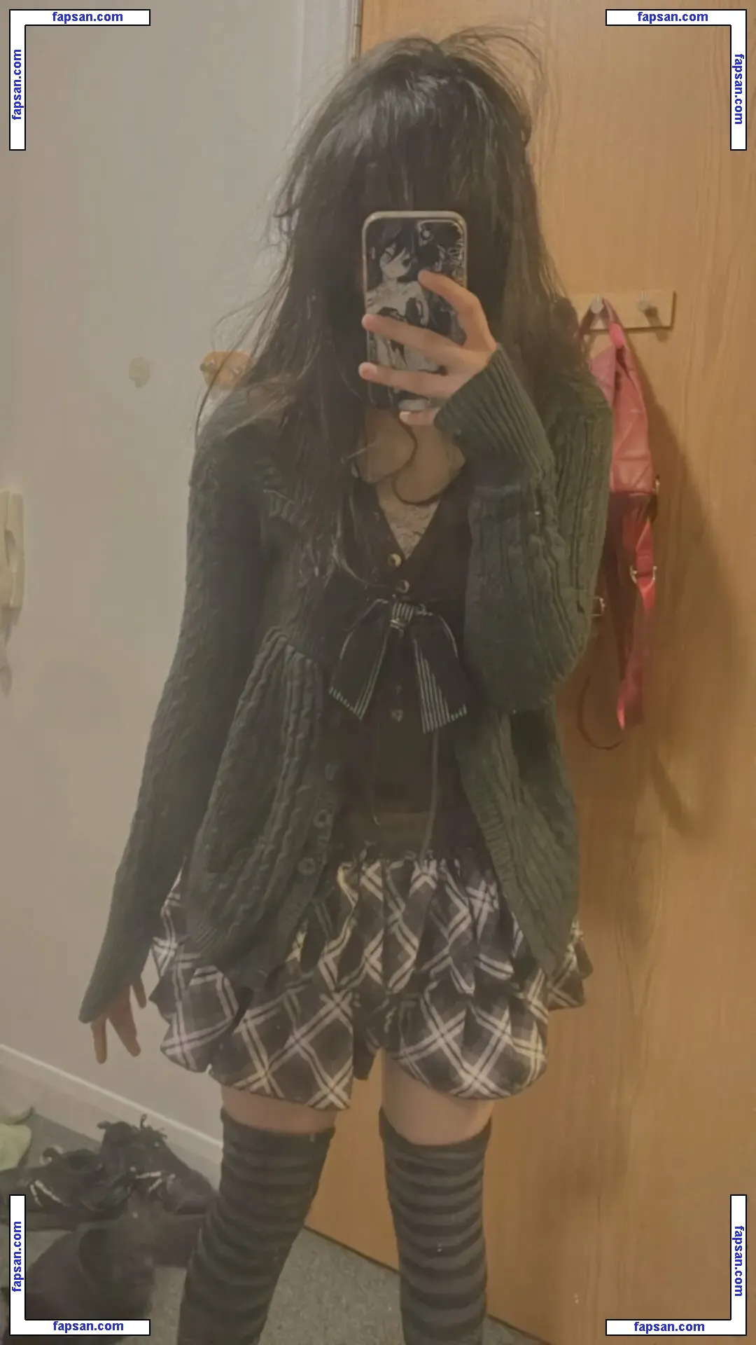 Elfinpsyop голая фото #0014 с Онлифанс