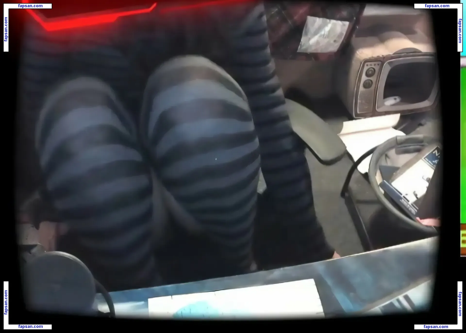 Elfinpsyop голая фото #0022 с Онлифанс