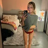 Elia Hills голая #0006