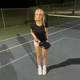 Elia Hills голая #0010