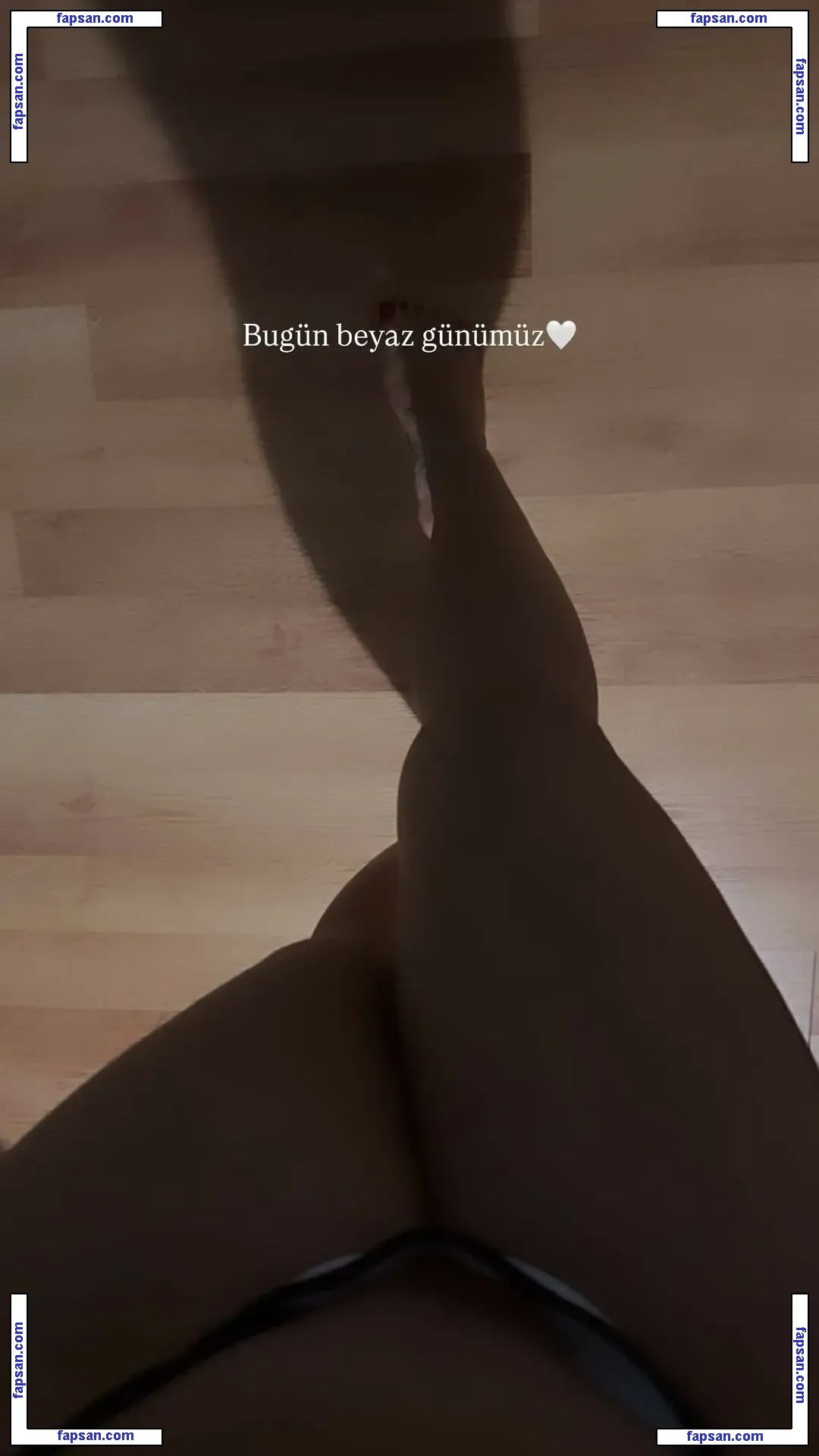 Elif Karaarslan nude photo #0123 from OnlyFans