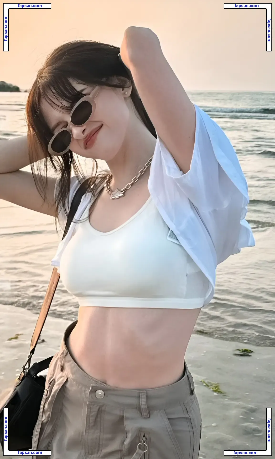 Elina Karimova голая фото #0031 с Онлифанс