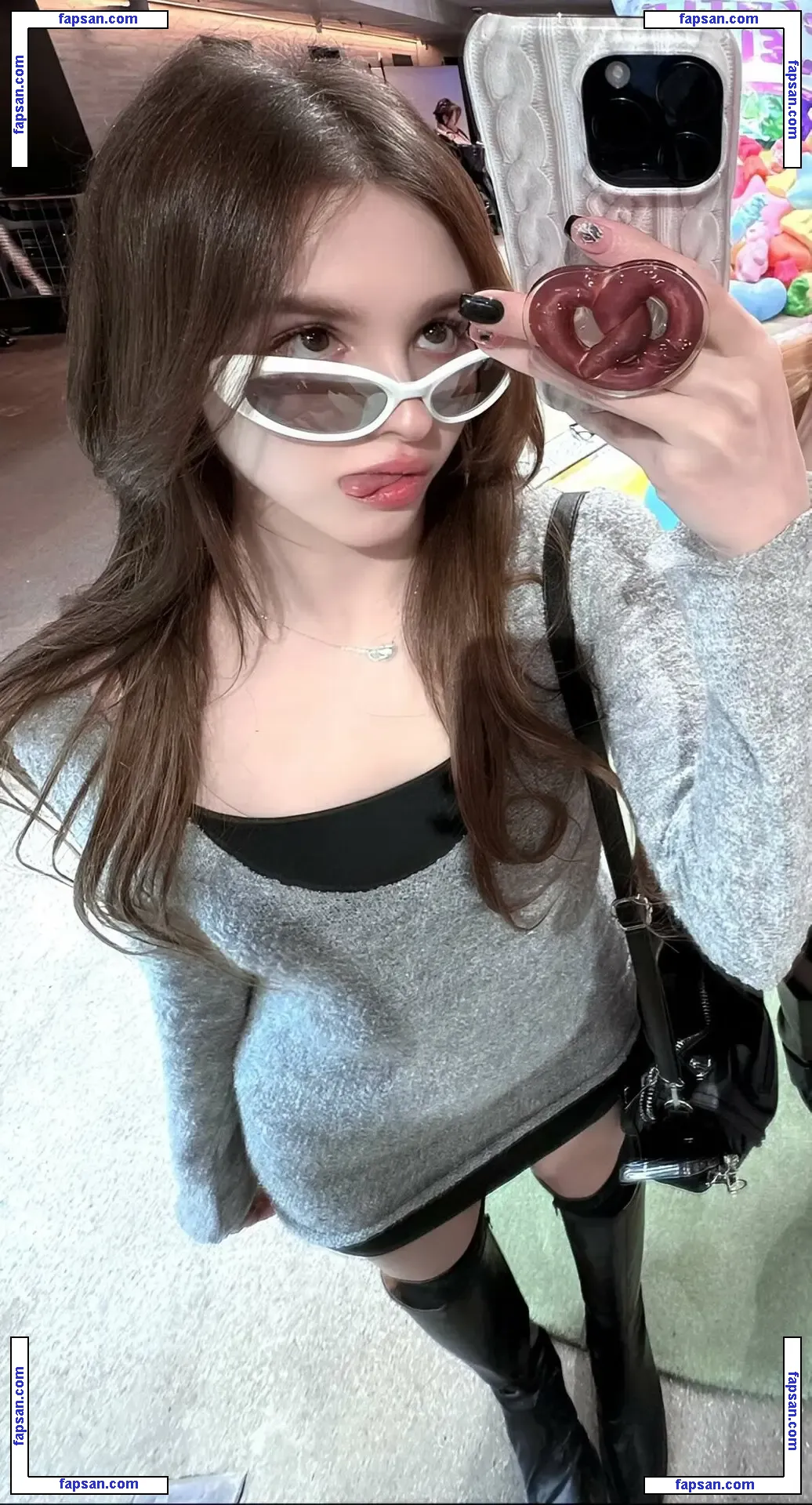 Elina Karimova голая фото #0035 с Онлифанс