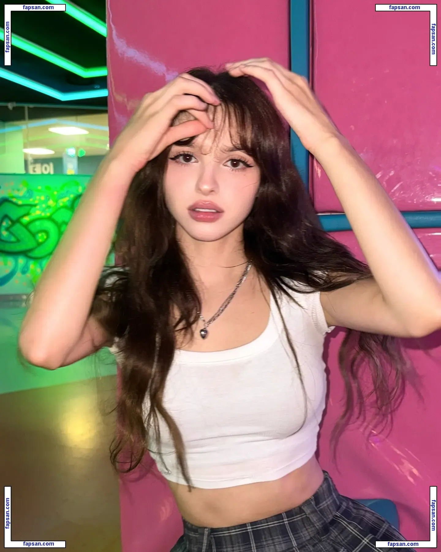 Elina Karimova голая фото #0043 с Онлифанс