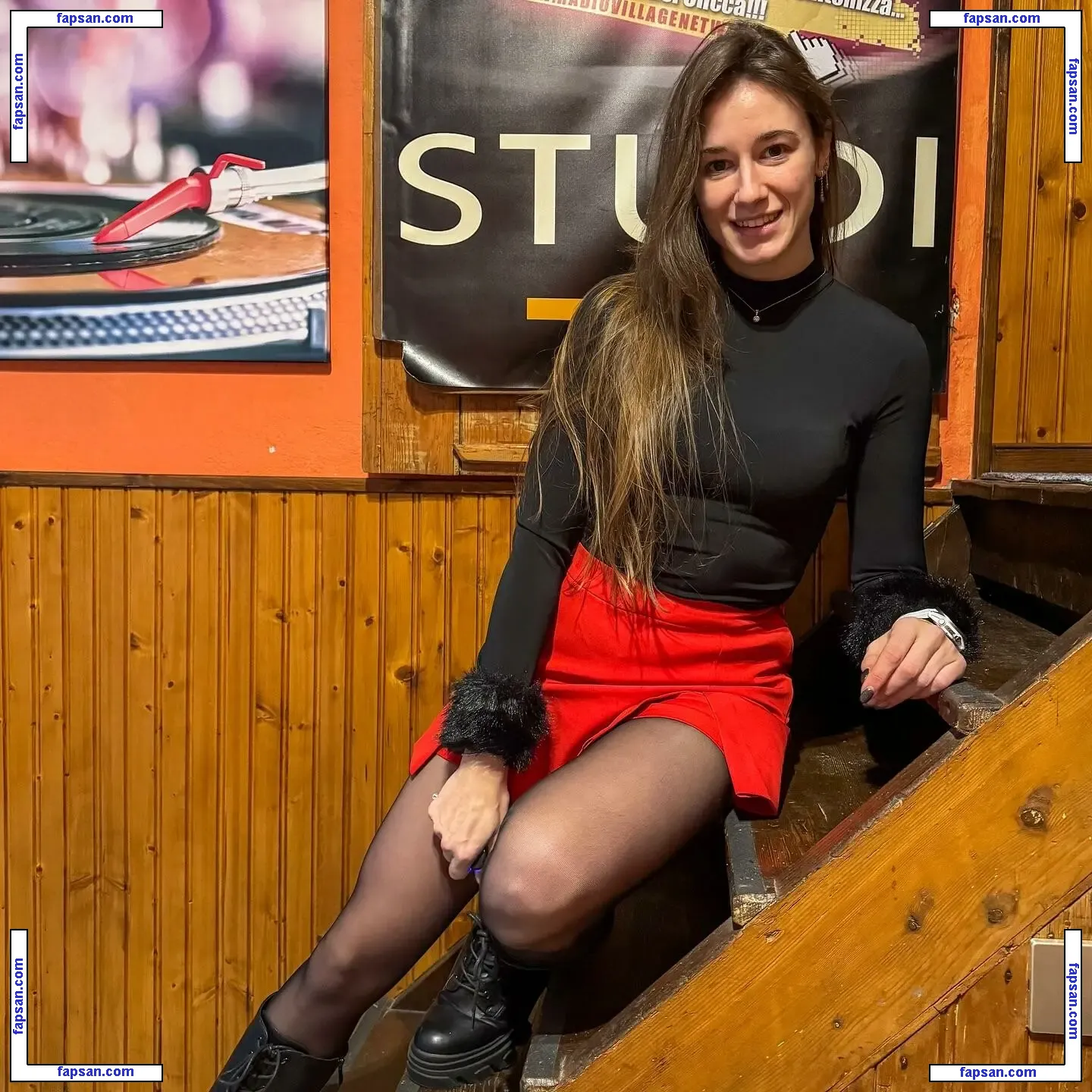 Elisa Santinon nude photo #0042 from OnlyFans