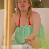 Elisabeth Moss nude #0303