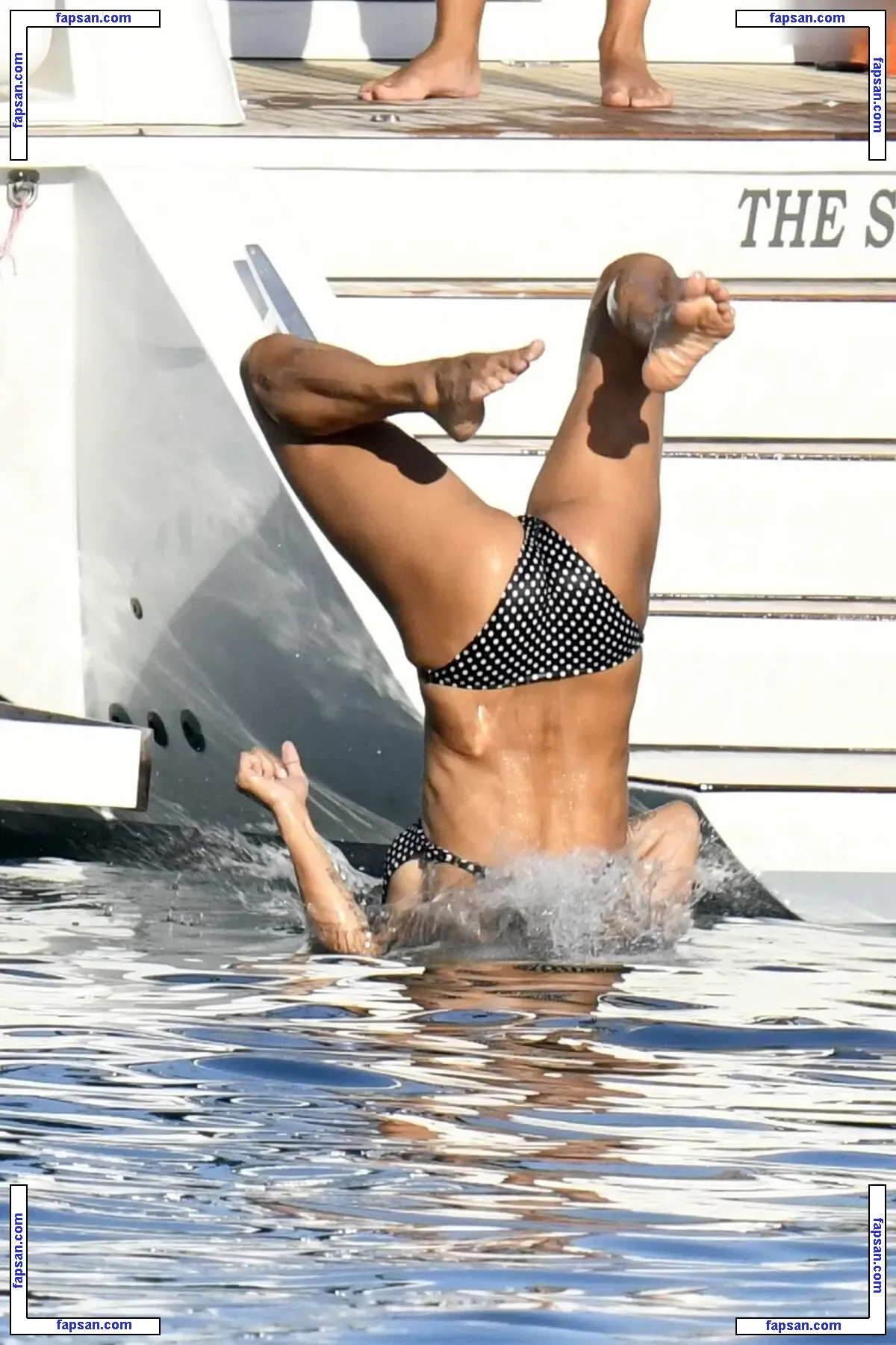 Elisabetta Canalis nude photo #1098 from OnlyFans
