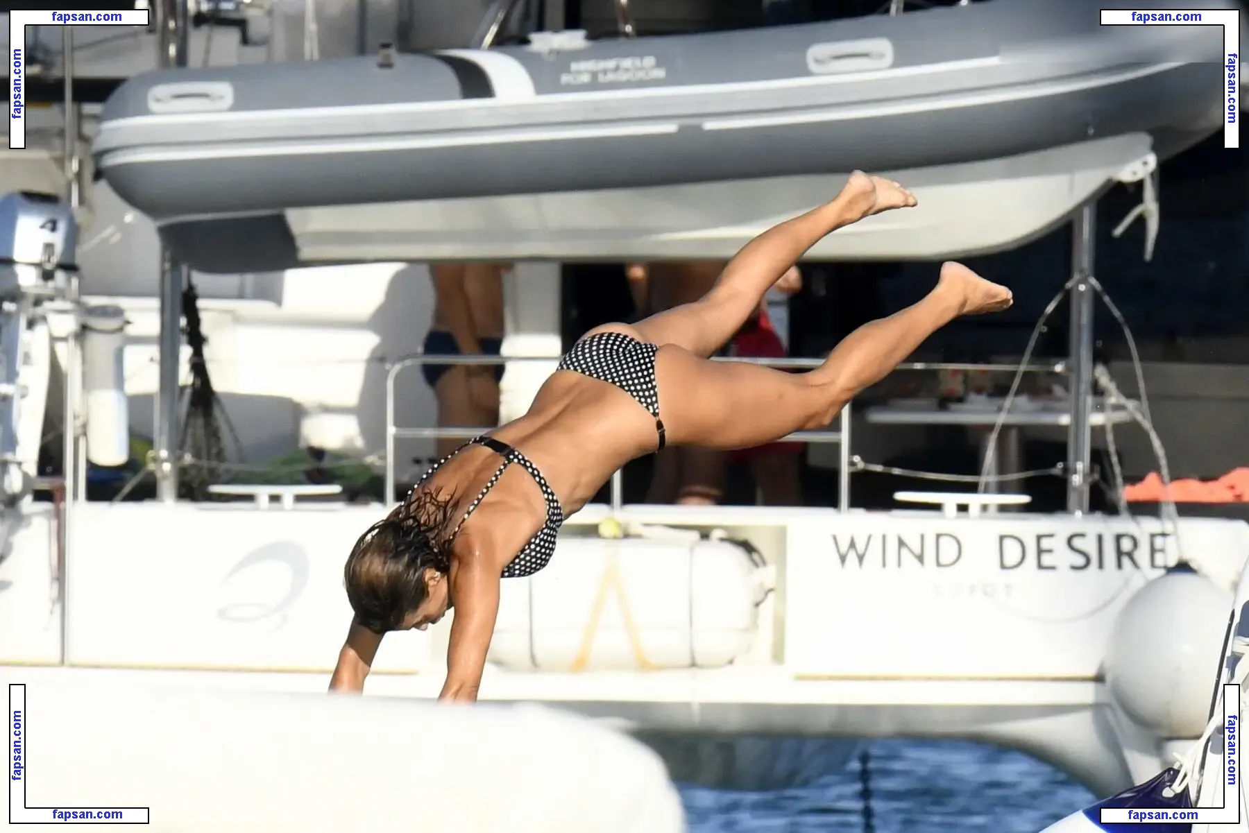 Elisabetta Canalis nude photo #1103 from OnlyFans