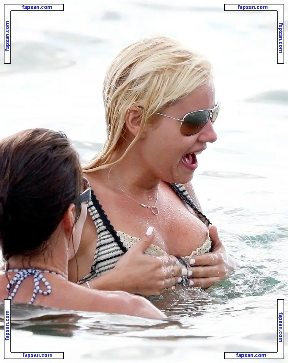 Elisha Cuthbert nude photo #0037 from OnlyFans