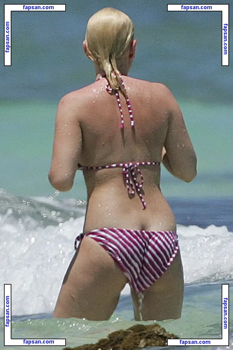 Elisha Cuthbert nude photo #0103 from OnlyFans