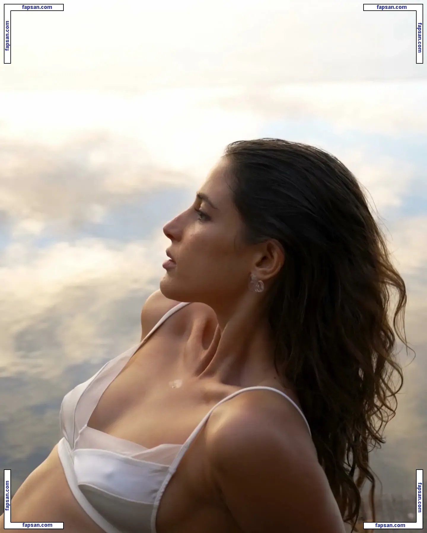 Elisheva Revah nude photo #0002 from OnlyFans