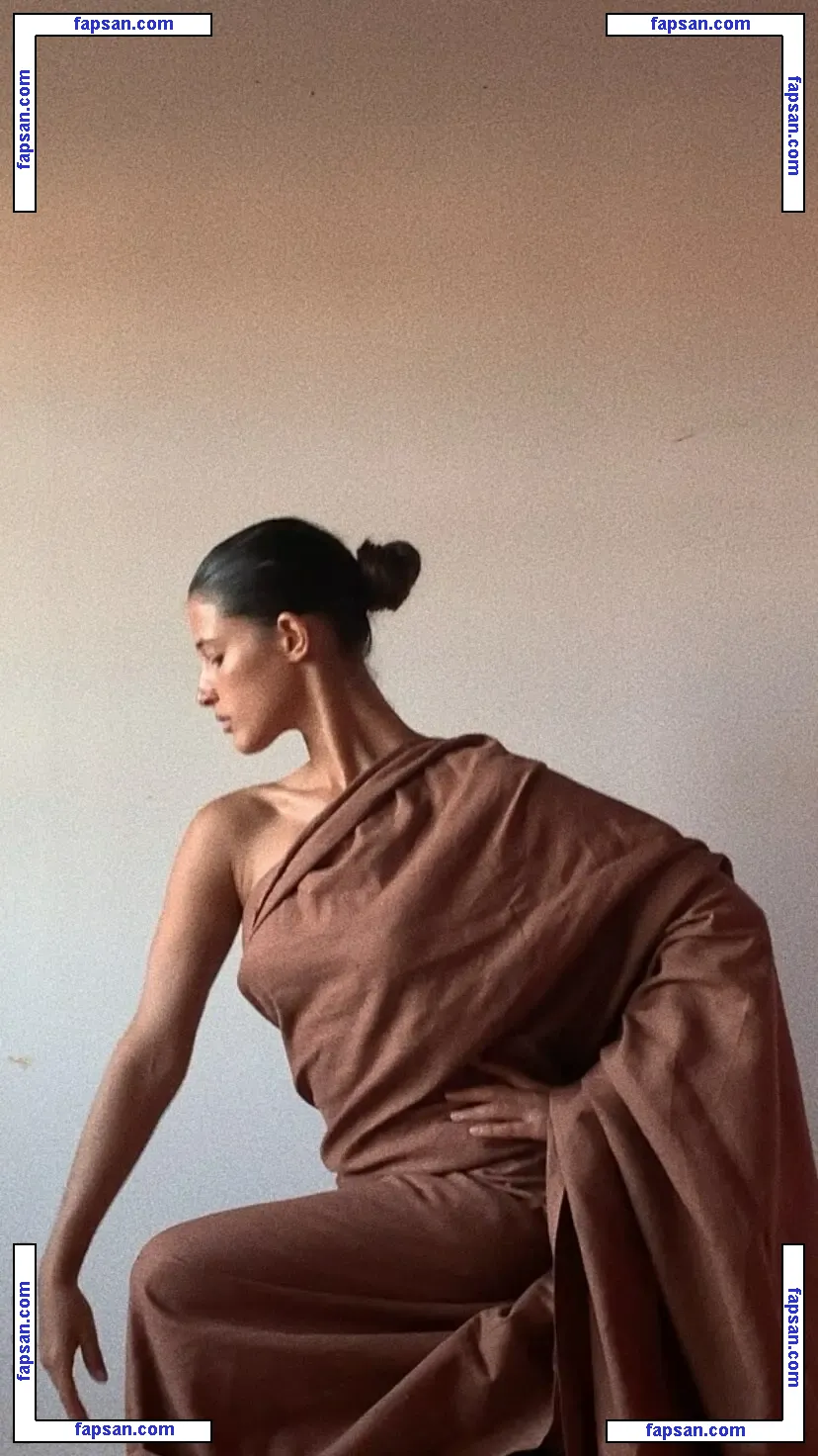 Elisheva Revah nude photo #0027 from OnlyFans