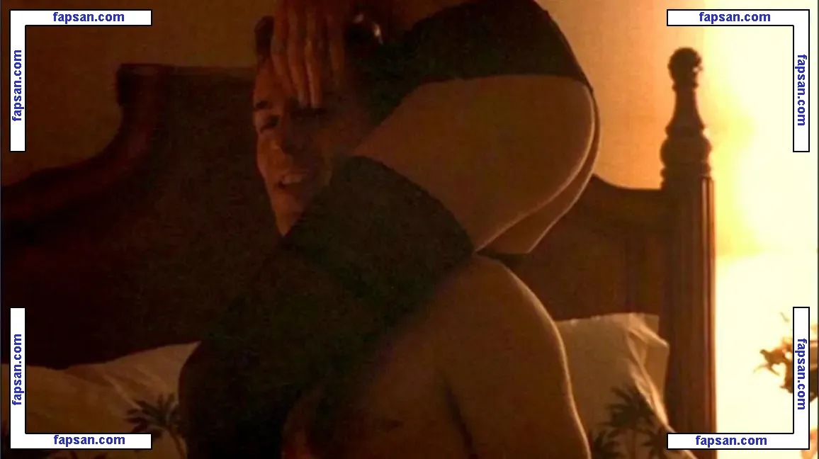 Elizabeth Banks nude photo #0086 from OnlyFans