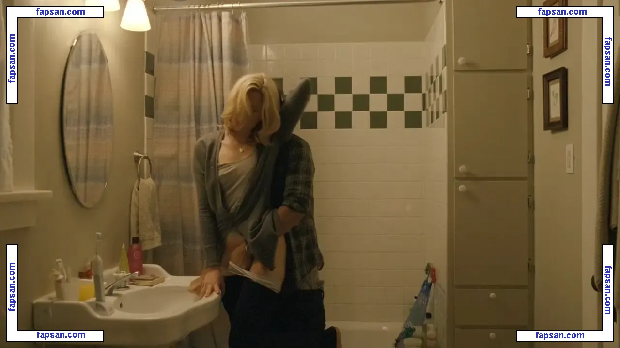 Elizabeth Banks nude photo #0118 from OnlyFans