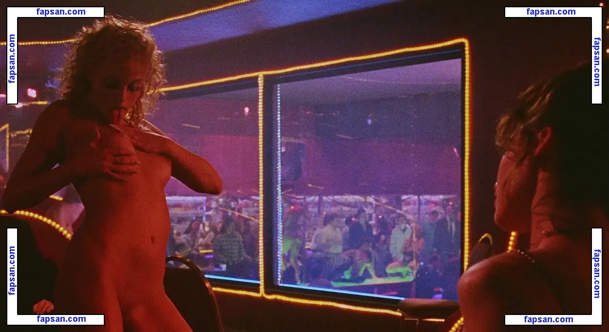 Elizabeth Berkley голая фото #0058 с Онлифанс