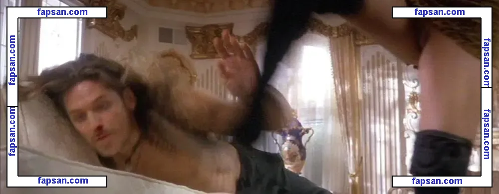 Elizabeth Berkley голая фото #0068 с Онлифанс