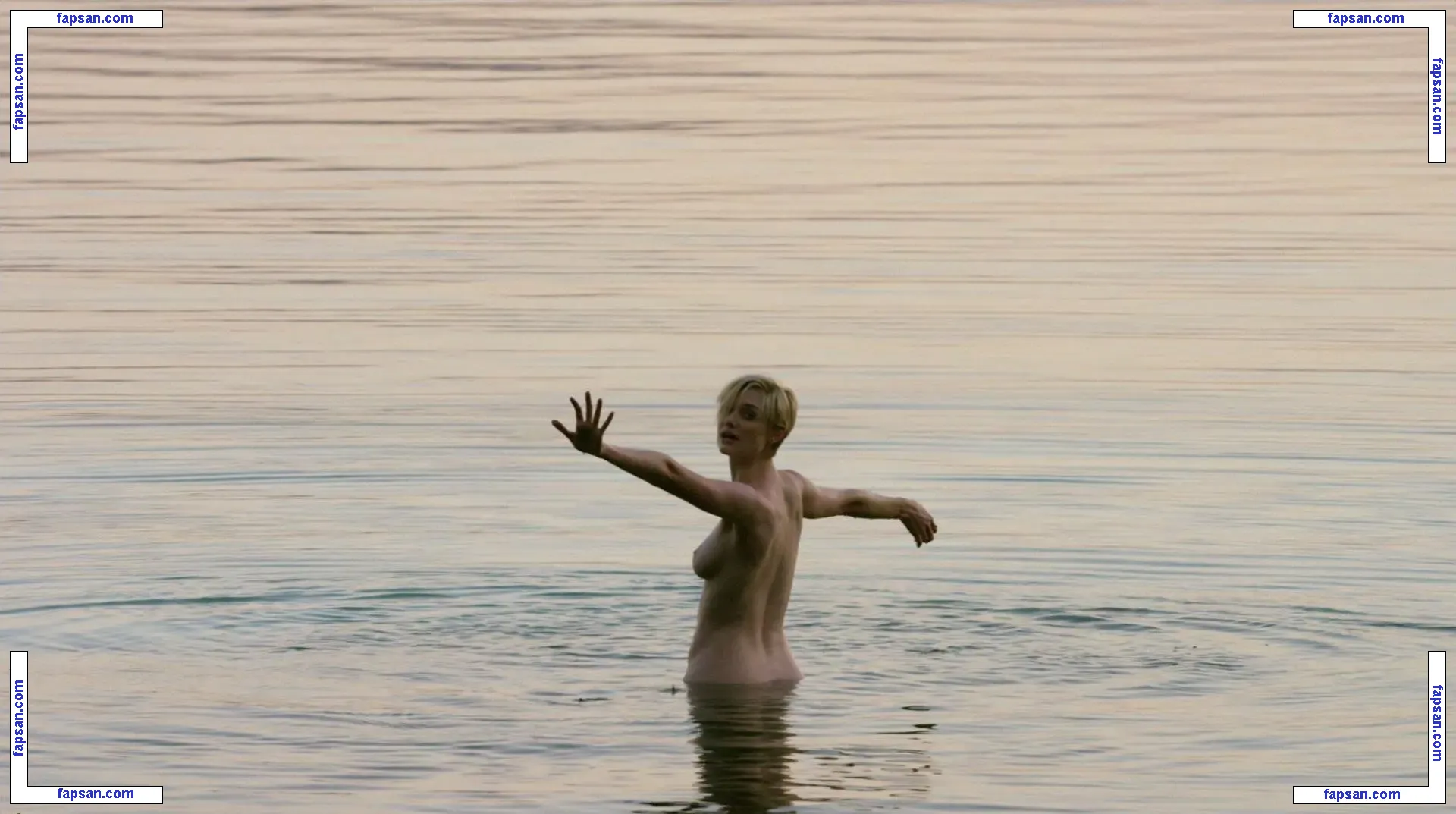 Elizabeth Debicki nude photo #0054 from OnlyFans