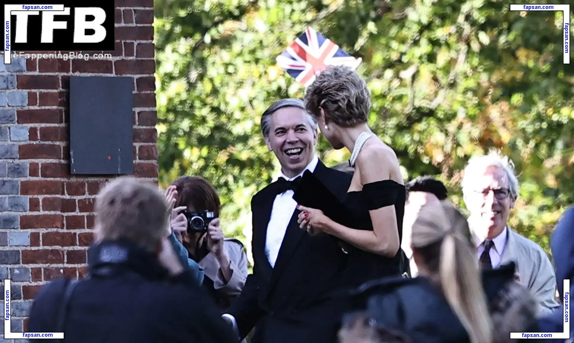 Elizabeth Debicki nude photo #0152 from OnlyFans