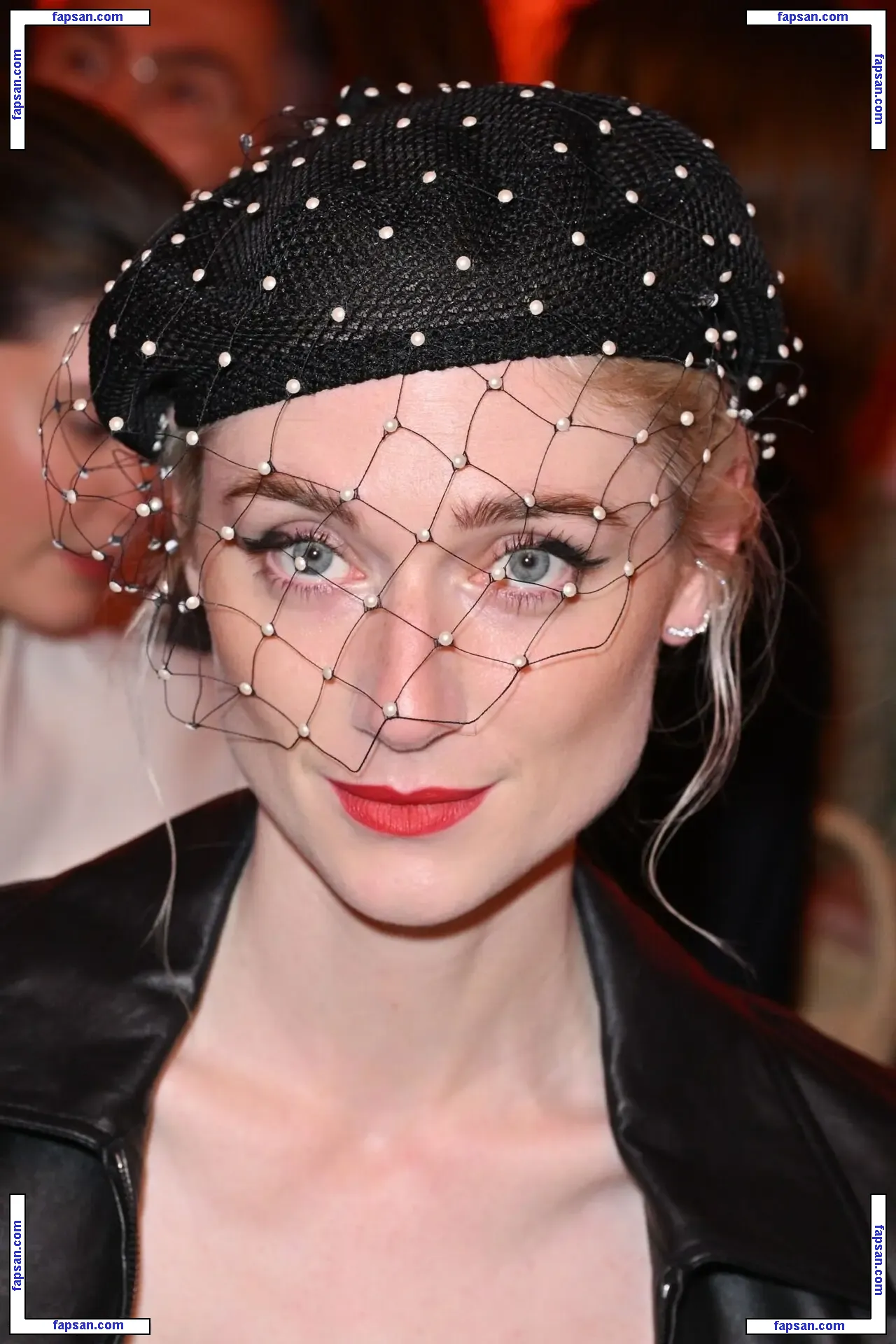 Elizabeth Debicki голая фото #0191 с Онлифанс