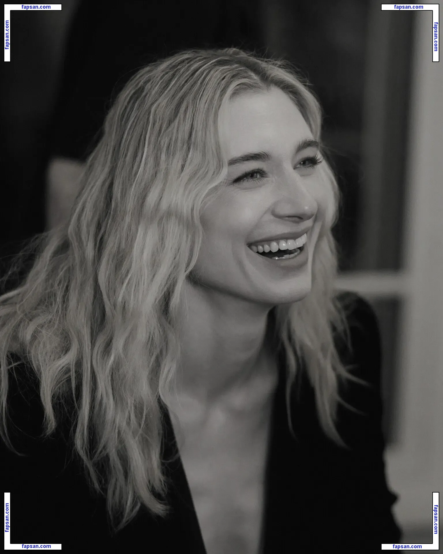 Elizabeth Debicki nude photo #0305 from OnlyFans