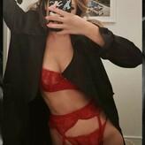 Elizabeth Gillies nude #0116