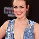 Elizabeth Henstridge nude #0016