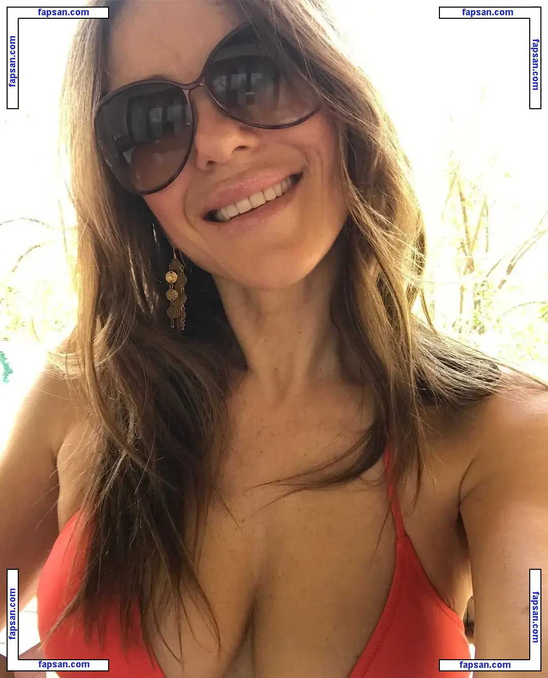 Elizabeth Hurley голая фото #0582 с Онлифанс