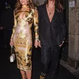 Elizabeth Hurley голая #0699