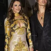 Elizabeth Hurley голая #0711