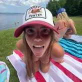 Elizabeth Levesque голая #0011