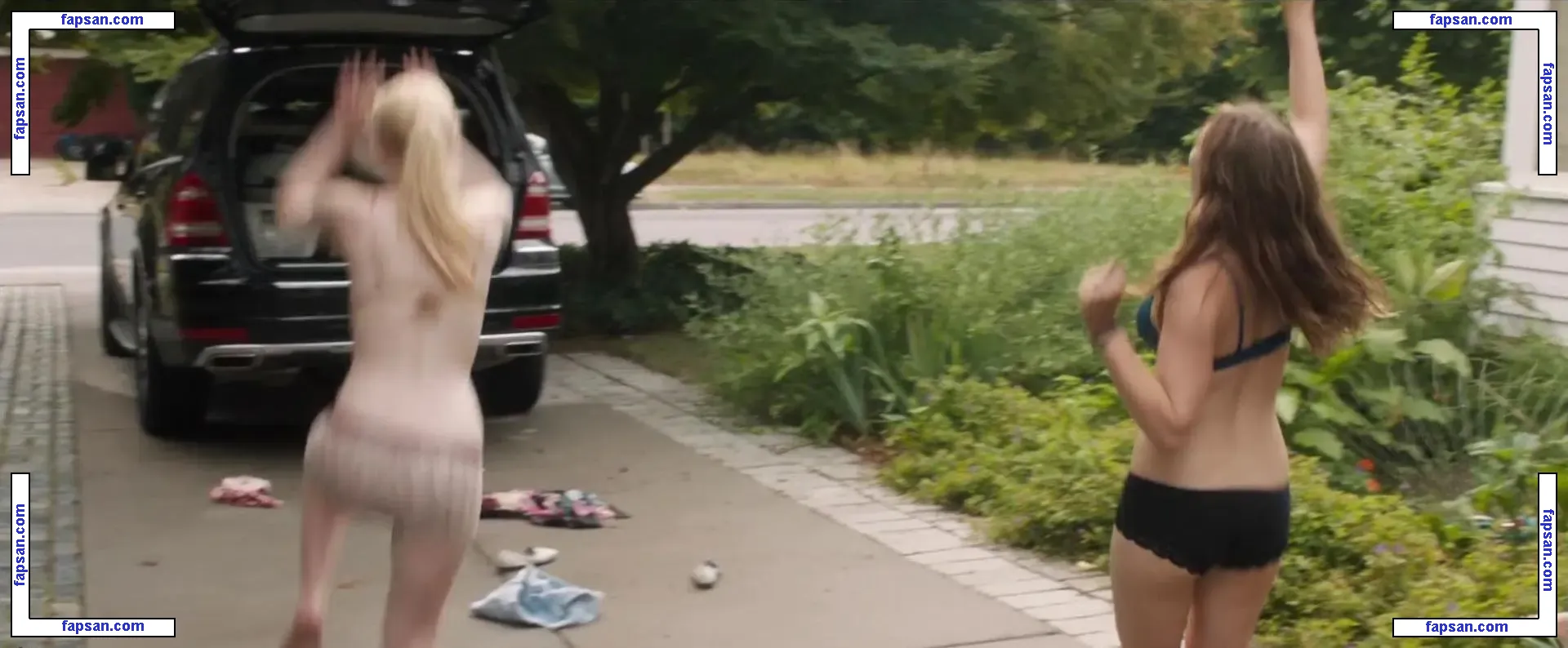 Elizabeth Olsen nude photo #0358 from OnlyFans