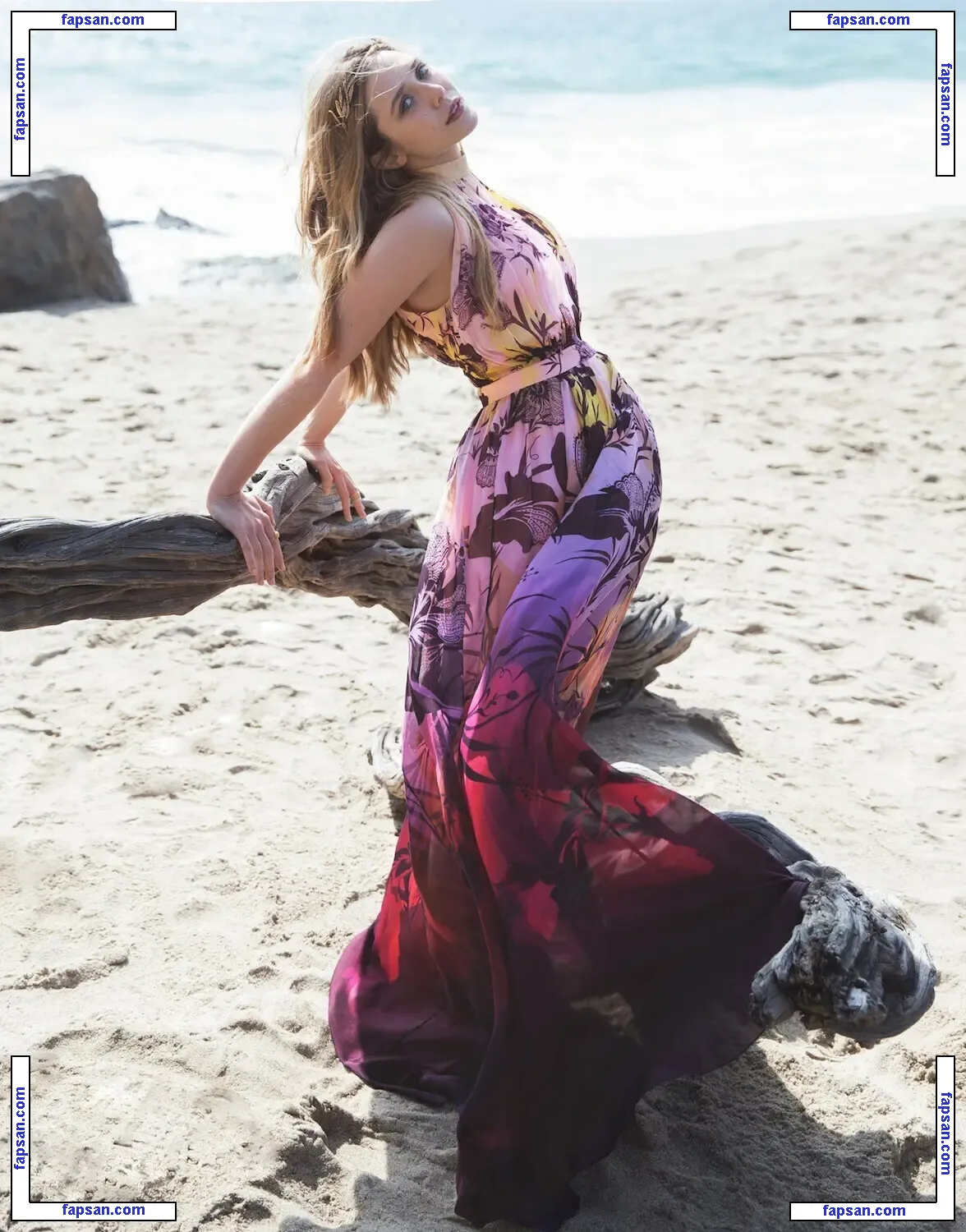 Elizabeth Olsen nude photo #0858 from OnlyFans
