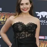 Elizabeth Olsen голая #0089