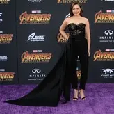 Elizabeth Olsen голая #0122