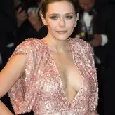 Elizabeth Olsen голая #0153