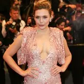 Elizabeth Olsen голая #0173