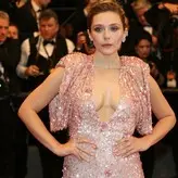 Elizabeth Olsen голая #0175