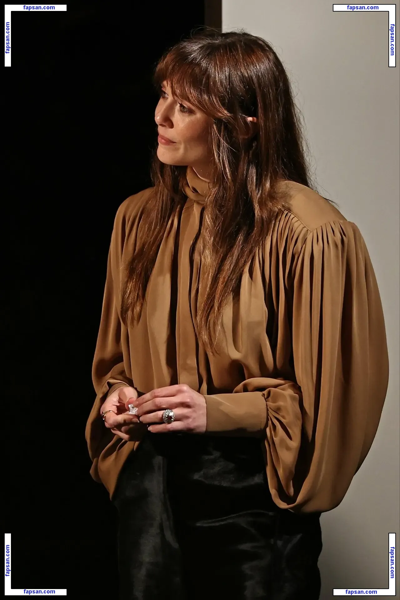 Elizabeth Olsen голая фото #1657 с Онлифанс