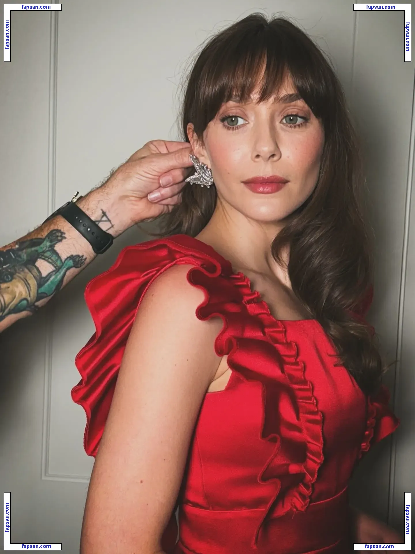 Elizabeth Olsen голая фото #1661 с Онлифанс