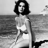 Elizabeth Taylor nude #0154