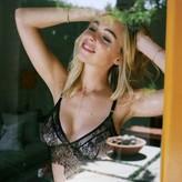 Elizabeth Turner nude #0137