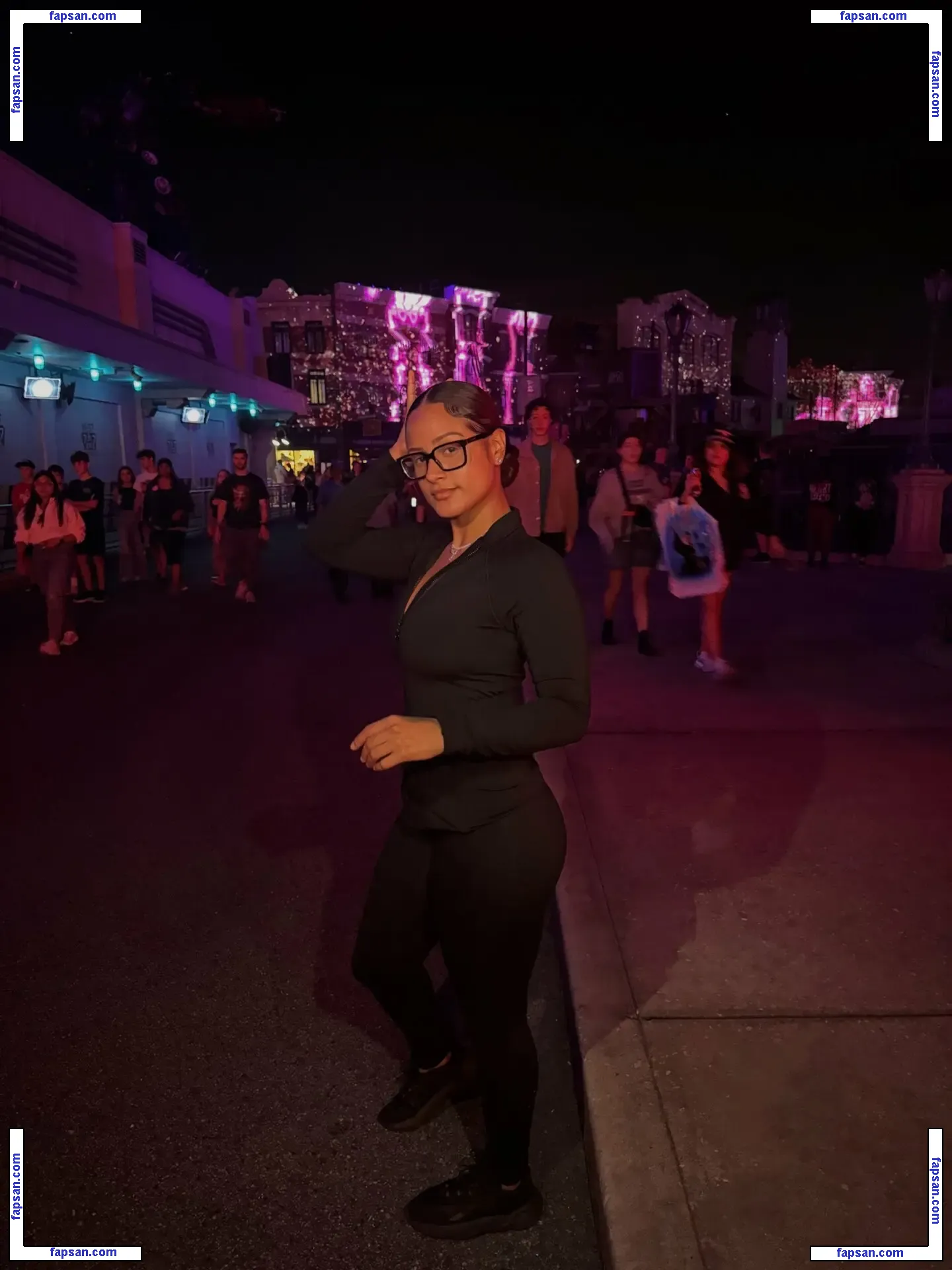 elizabethrosecarrasco голая фото #0004 с Онлифанс