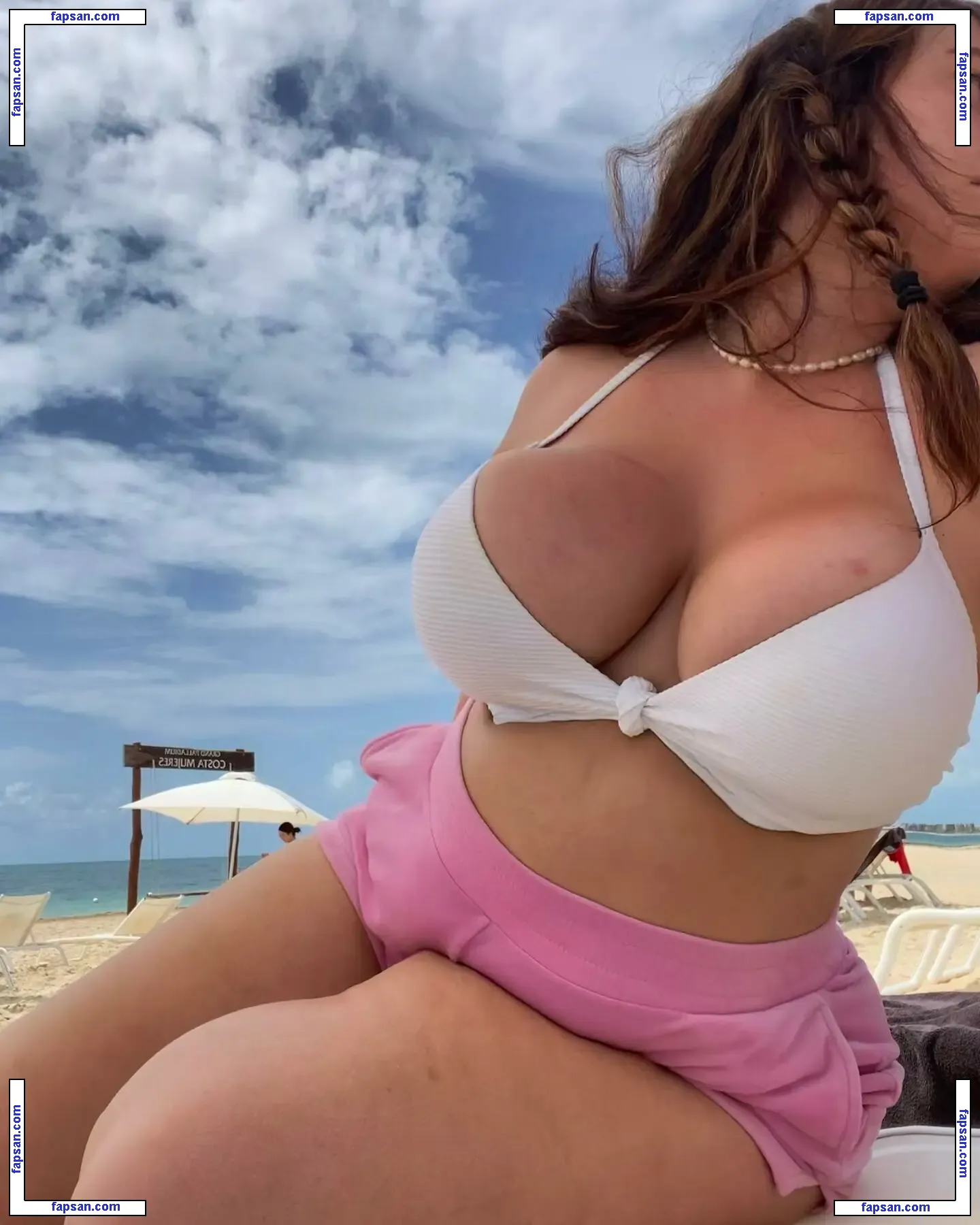 Ella B / ellabombomfree / ellajaneb nude photo #0041 from OnlyFans