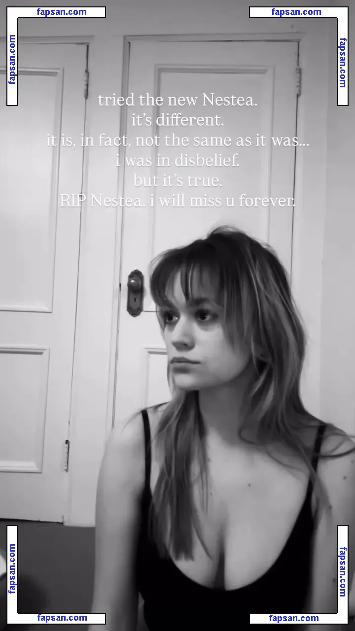 Ella Ballentine голая фото #0020 с Онлифанс